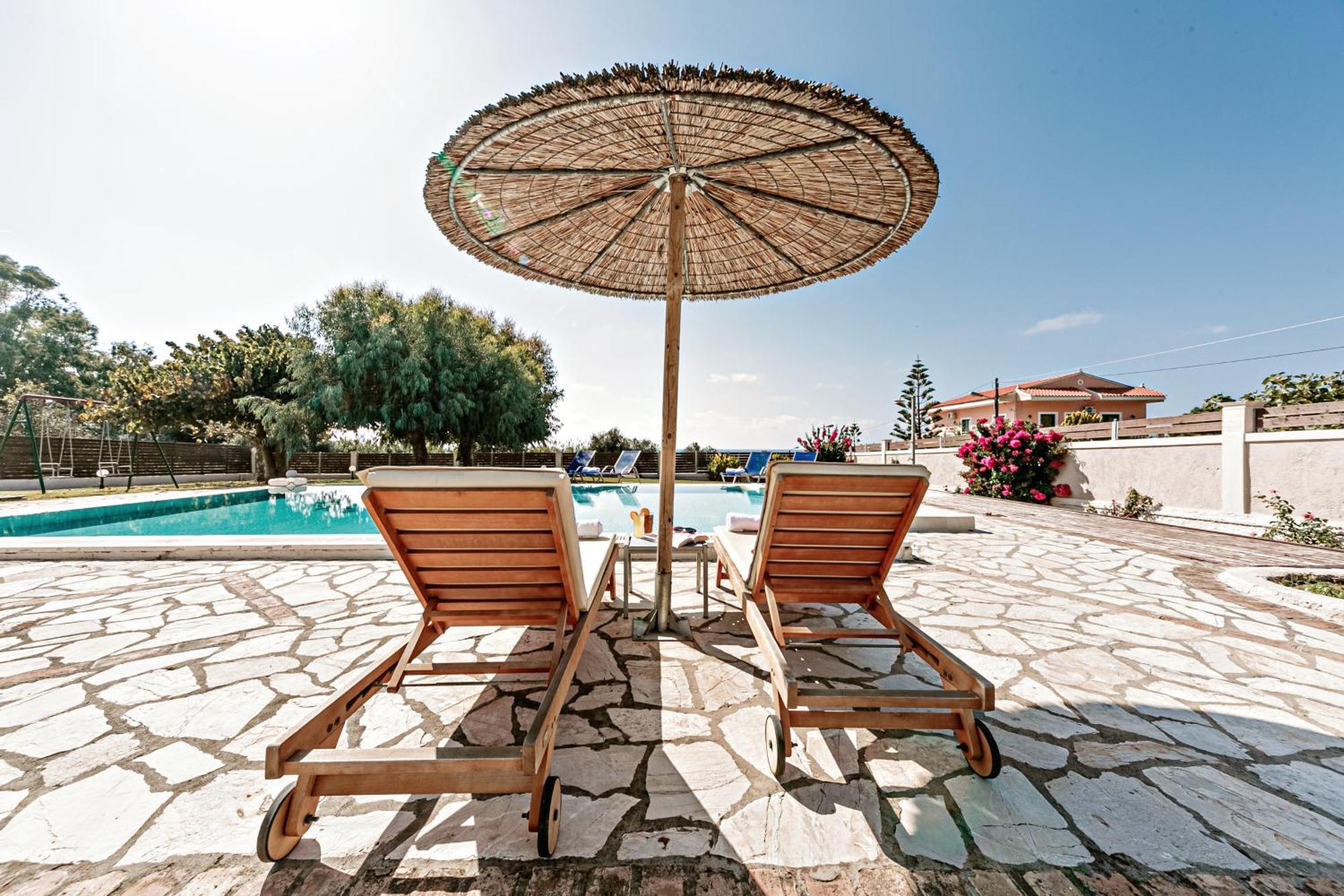 Skidi Beach House Ágios Matthaíos Kültér fotó